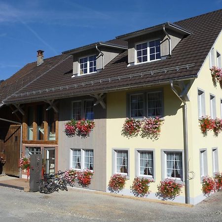Gastehaus Zum Tulpenbaum Panzió Turbenthal Kültér fotó